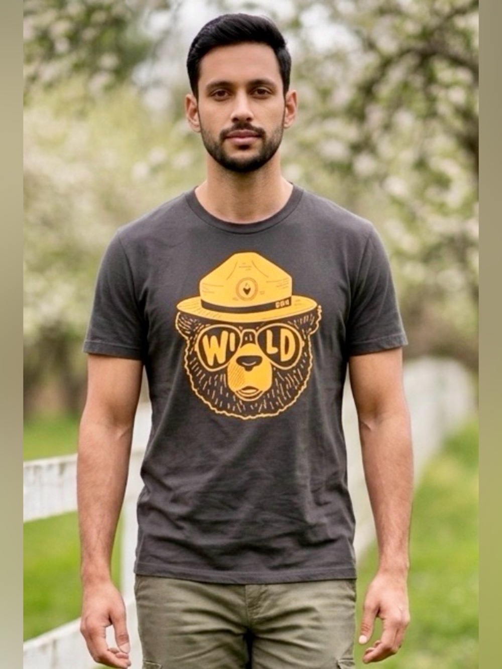 Men's Keep Nature Wild Smokey The Bear Graphic T-Shirt in Brown M